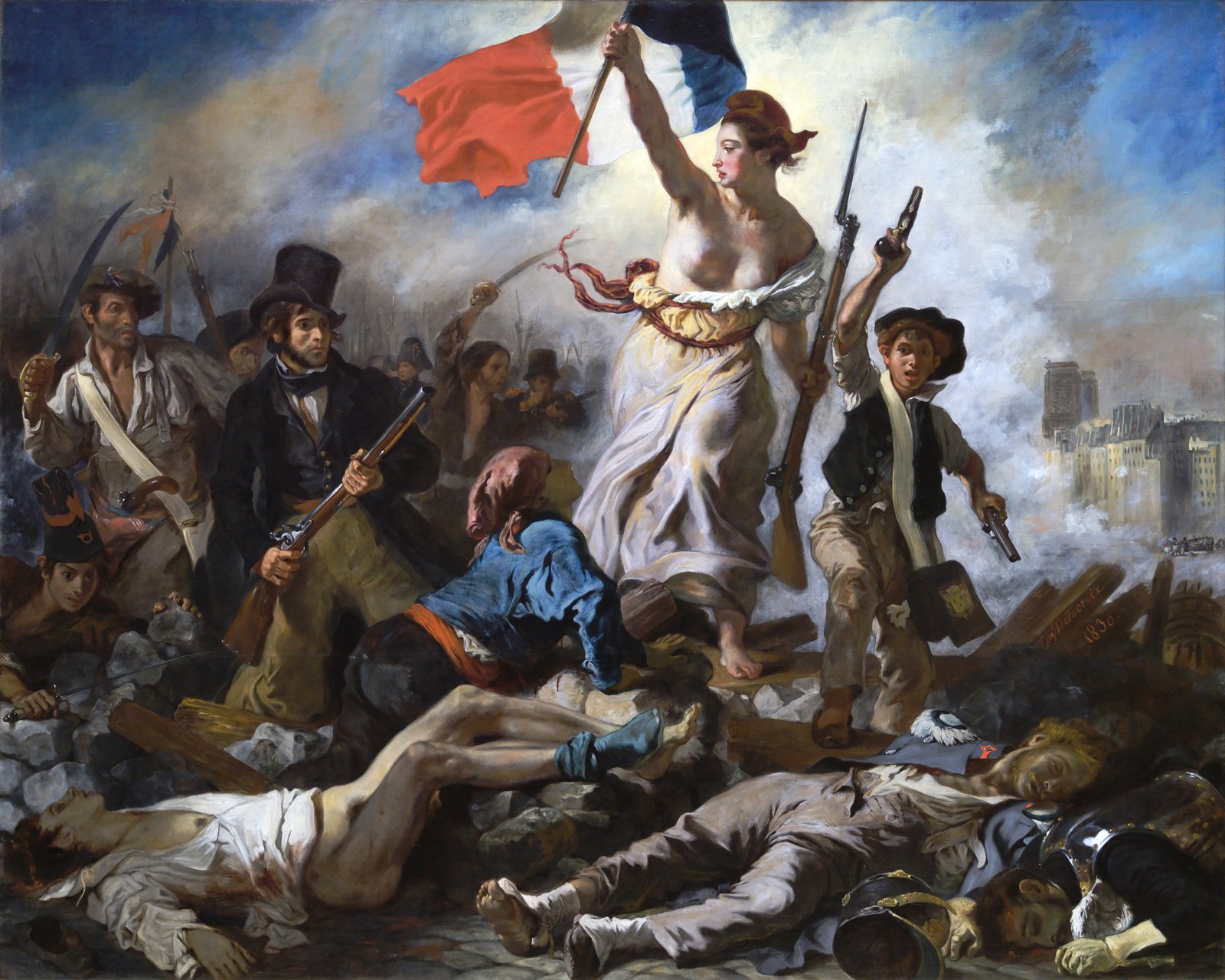 Una mujer alza la bandera francesa y avanza con una multitud armada entre humo y cuerpos caídos sobre una barricada.